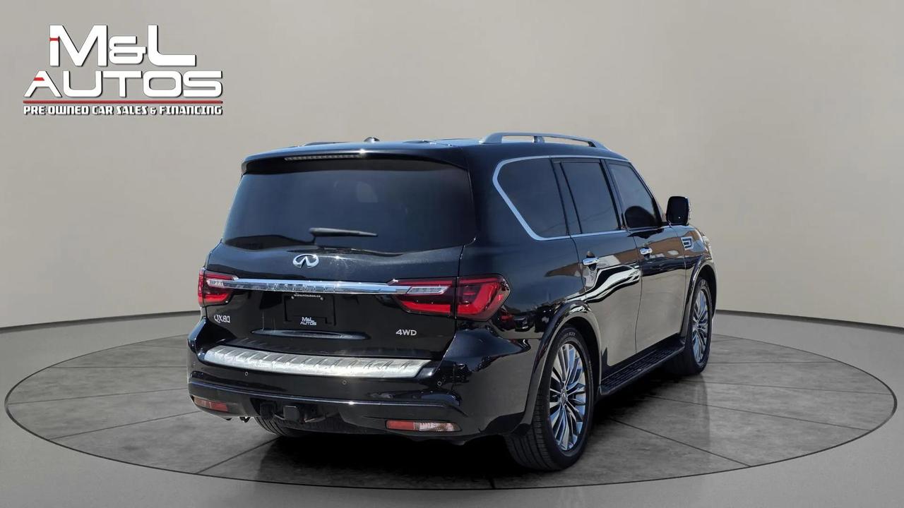 2021 Infiniti QX80 LUXE 7-Passenger Photo4