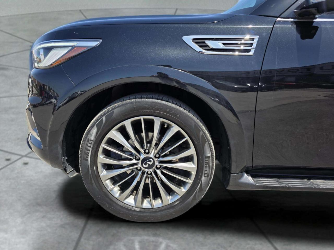2021 Infiniti QX80 LUXE 7-Passenger Photo