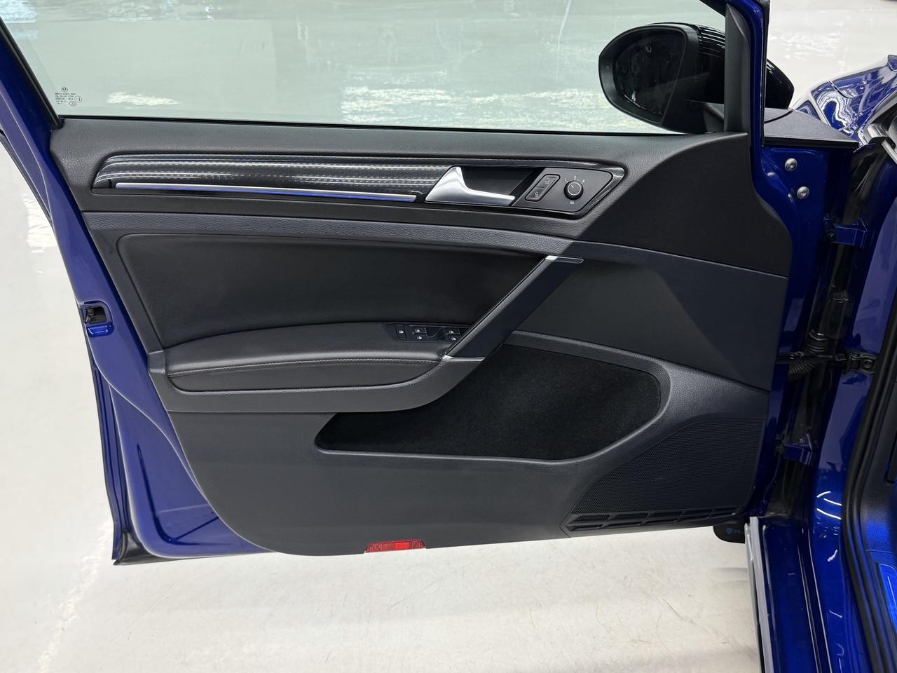 2018 Volkswagen Golf R R|6SPD|NAV|BACKUP|CARPLAY|FENDER AUDIO| Photo