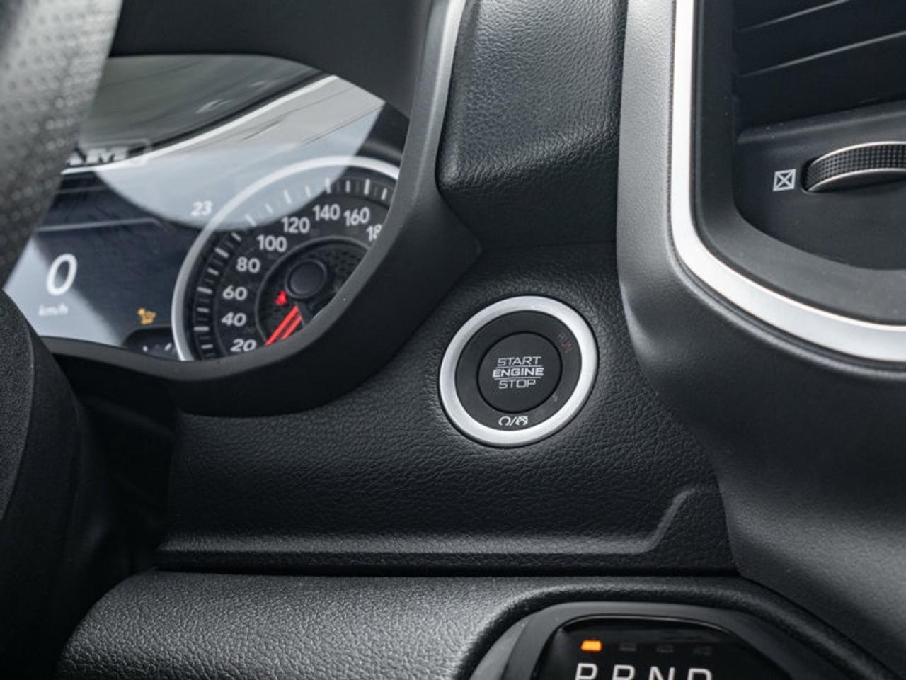 2026 RAM 1500 Express Photo