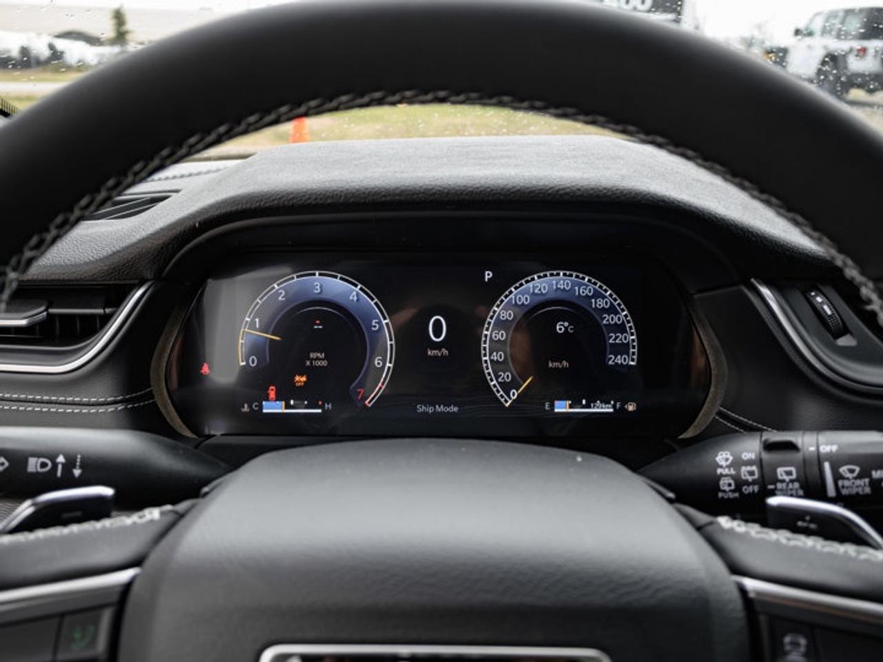 2025 Jeep Grand Cherokee Altitude Photo