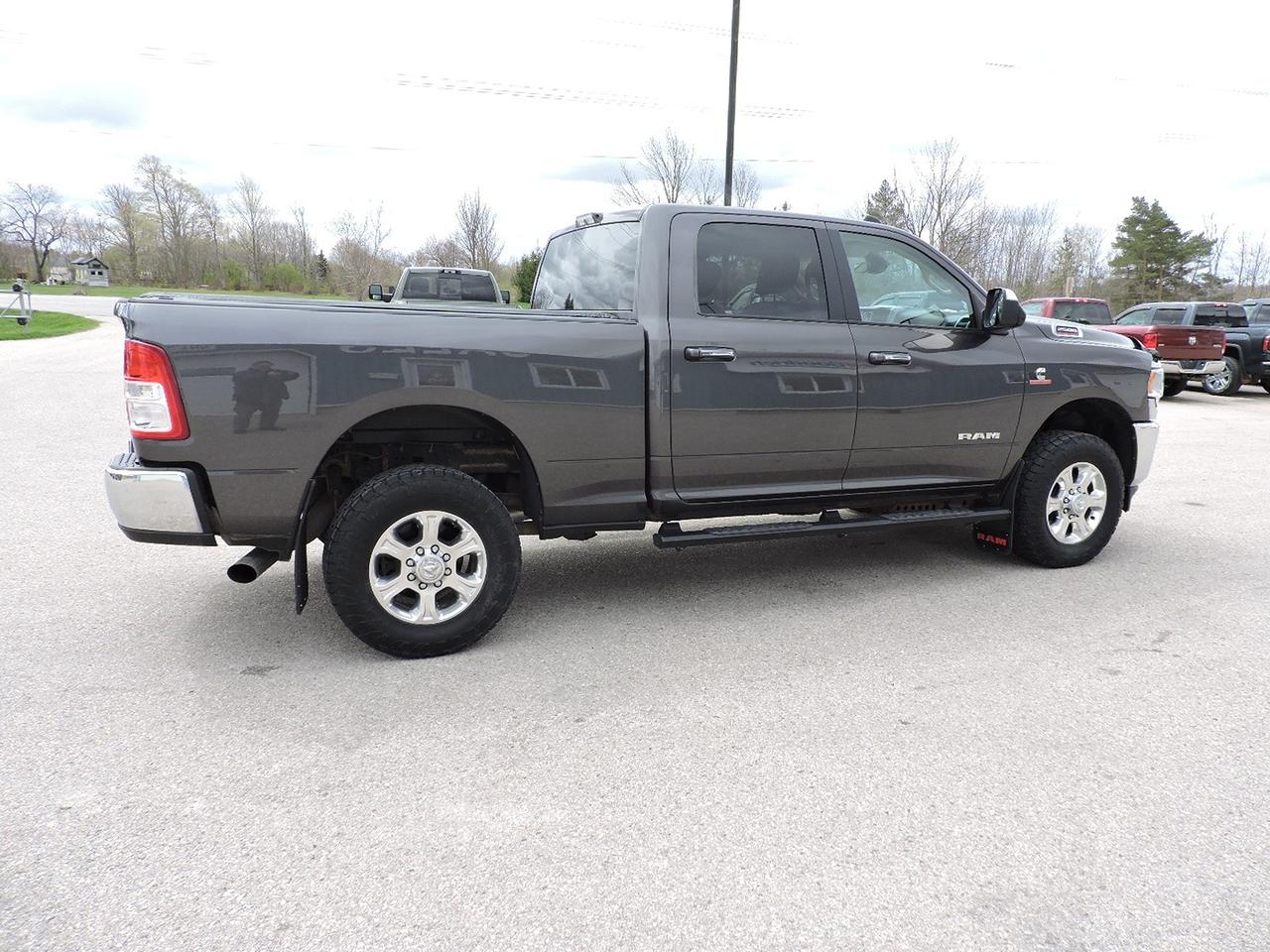 2019 RAM 2500 Big Horn Diesel 4X4 Well Oiled 6 Seater 132000 KMS Photo4