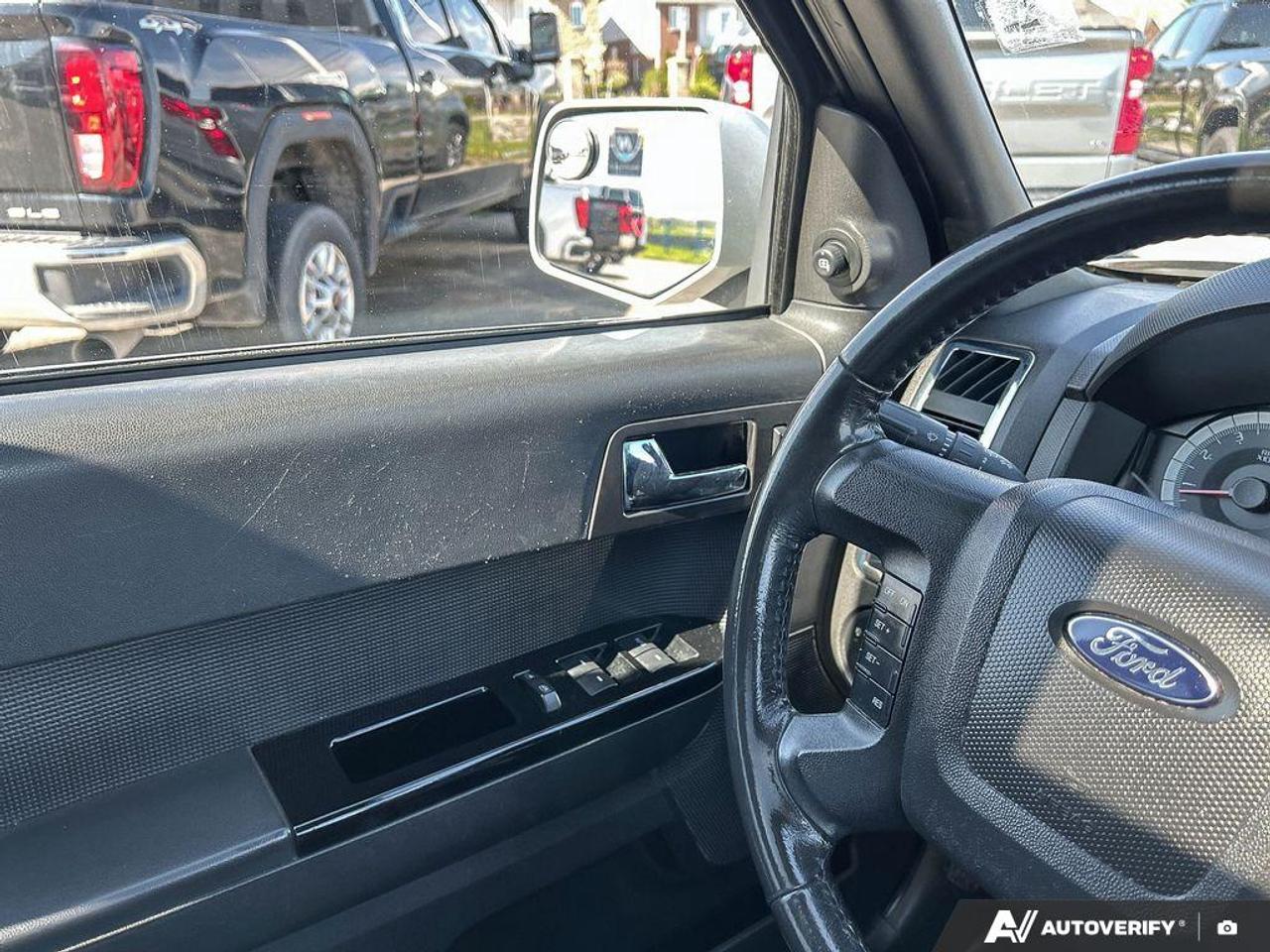2009 Ford Escape Limited GREAT AS-TRADED SUV |  AMAZING CONDITION Photo