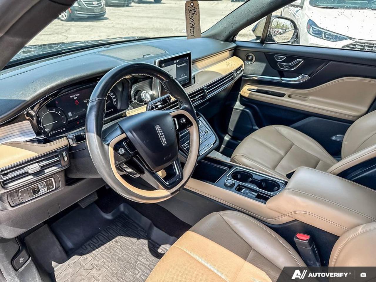 2020 Lincoln Corsair Reserve ADAPTIVE CRUISE | ELEMENTS PKG. | NO ACCIDENTS Photo