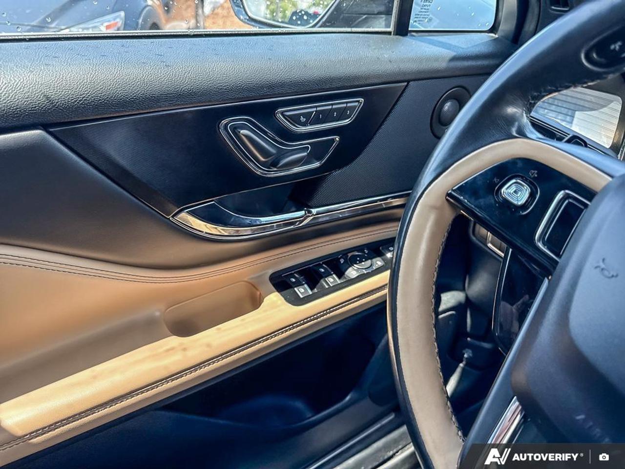 2020 Lincoln Corsair Reserve ADAPTIVE CRUISE | ELEMENTS PKG. | NO ACCIDENTS Photo