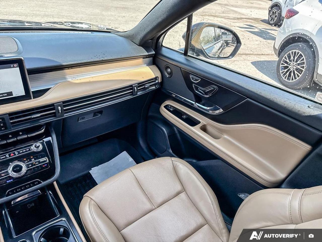 2020 Lincoln Corsair Reserve ADAPTIVE CRUISE | ELEMENTS PKG. | NO ACCIDENTS Photo