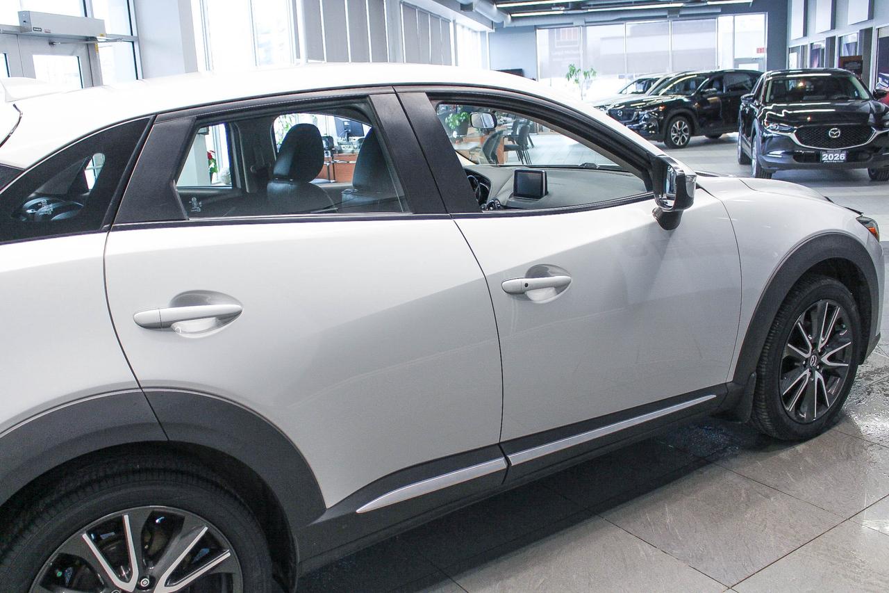 2017 Mazda CX-3 GT LOW KMS! - BOSE AUDIO - CD PLAYER - NAVIGATION Photo4