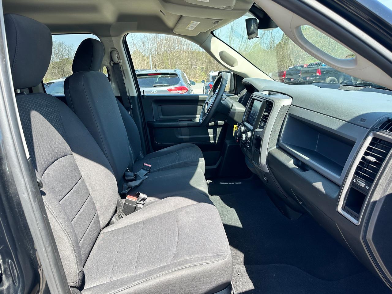 2019 RAM 1500 Classic Express4X4 DBLCab HEMI Cloth 6Passenger XM CarPlay Photo