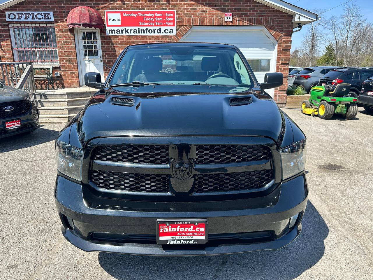 2019 RAM 1500 Classic Express4X4 DBLCab HEMI Cloth 6Passenger XM CarPlay Photo