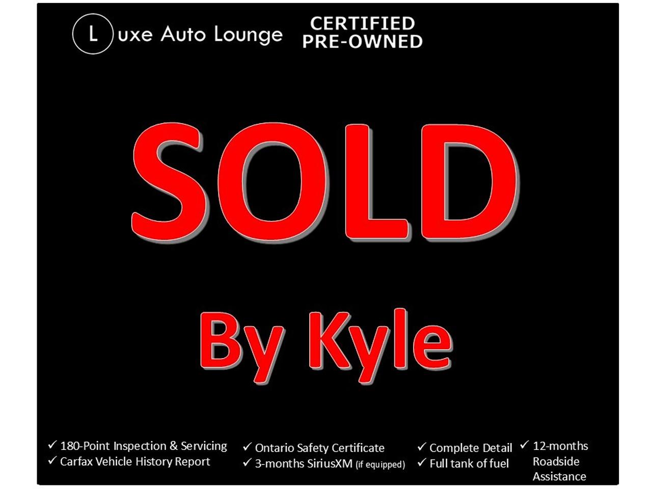 2020 Toyota Corolla XLE - SUNROOF, AUTO, HEATED SEATS, BACK-UP CAMERA!