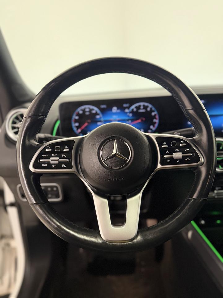 2023 Mercedes-Benz GLB GLB 250 Photo