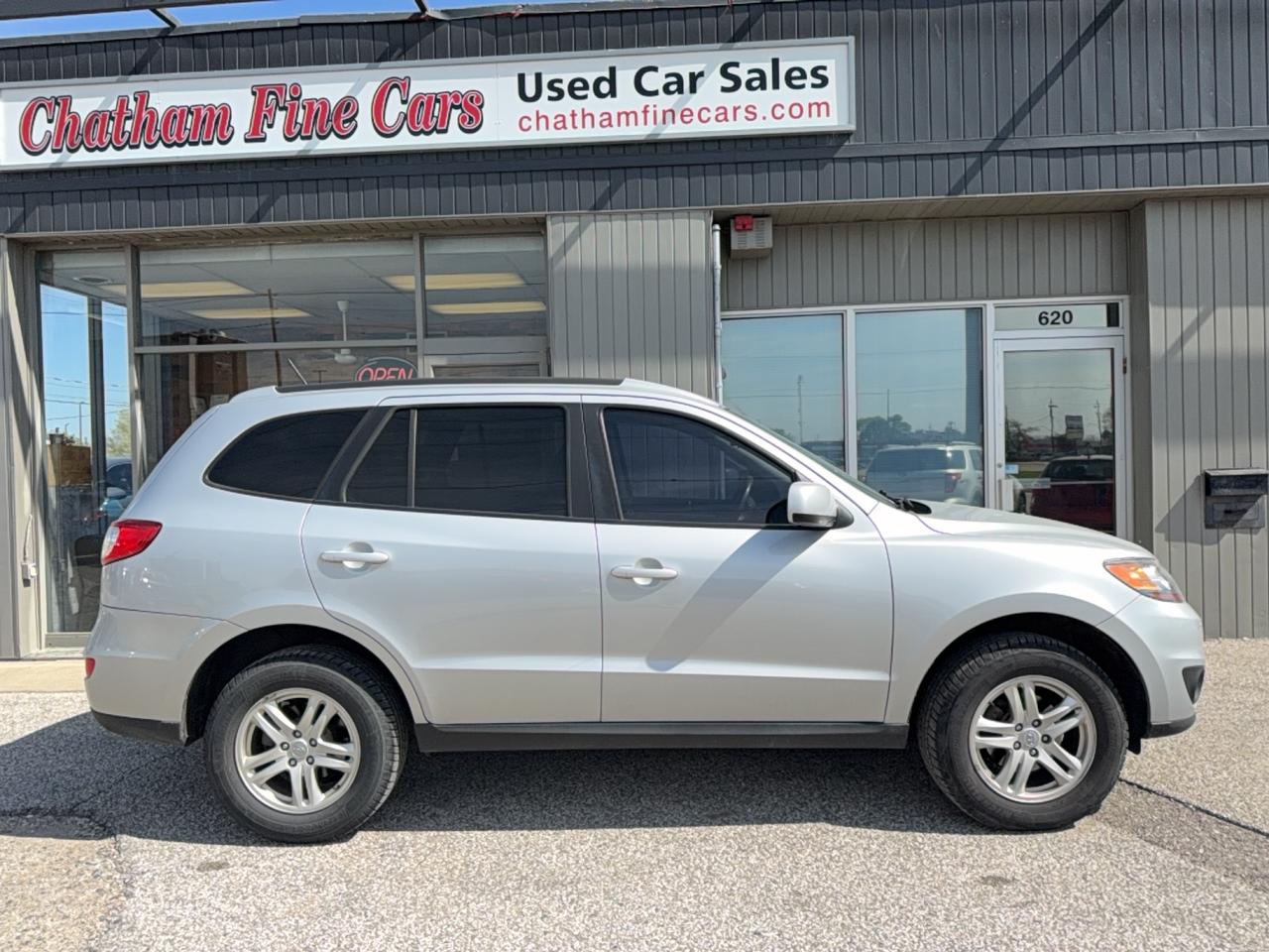 2010 Hyundai Santa Fe GL Photo