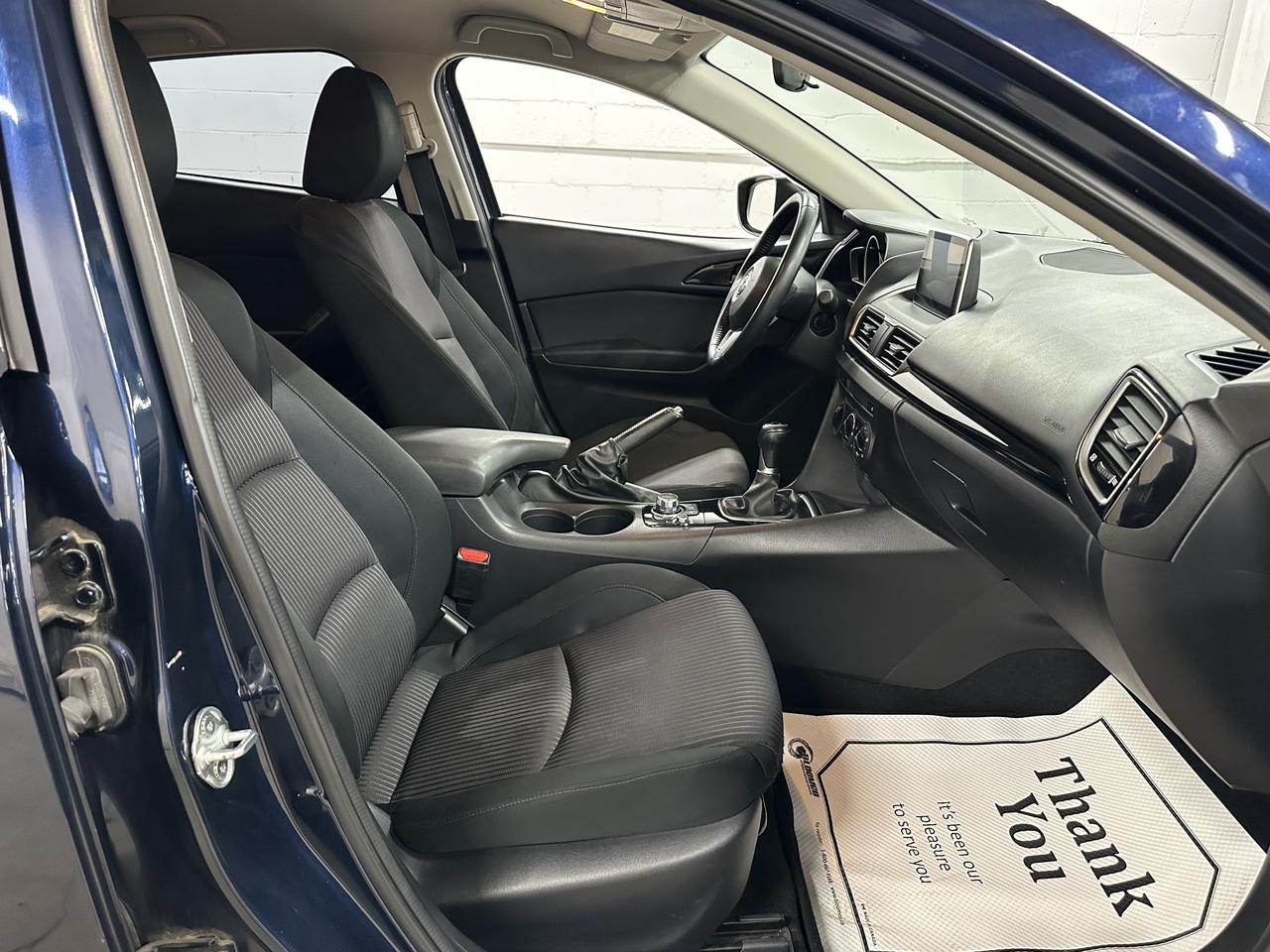 2015 Mazda MAZDA3 GS Photo33