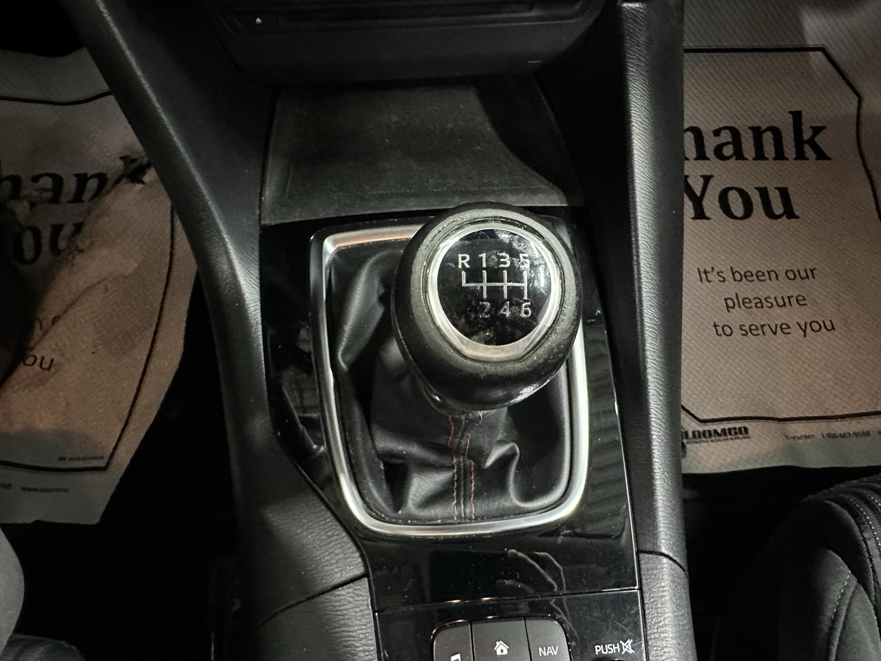 2015 Mazda MAZDA3 GS Photo38