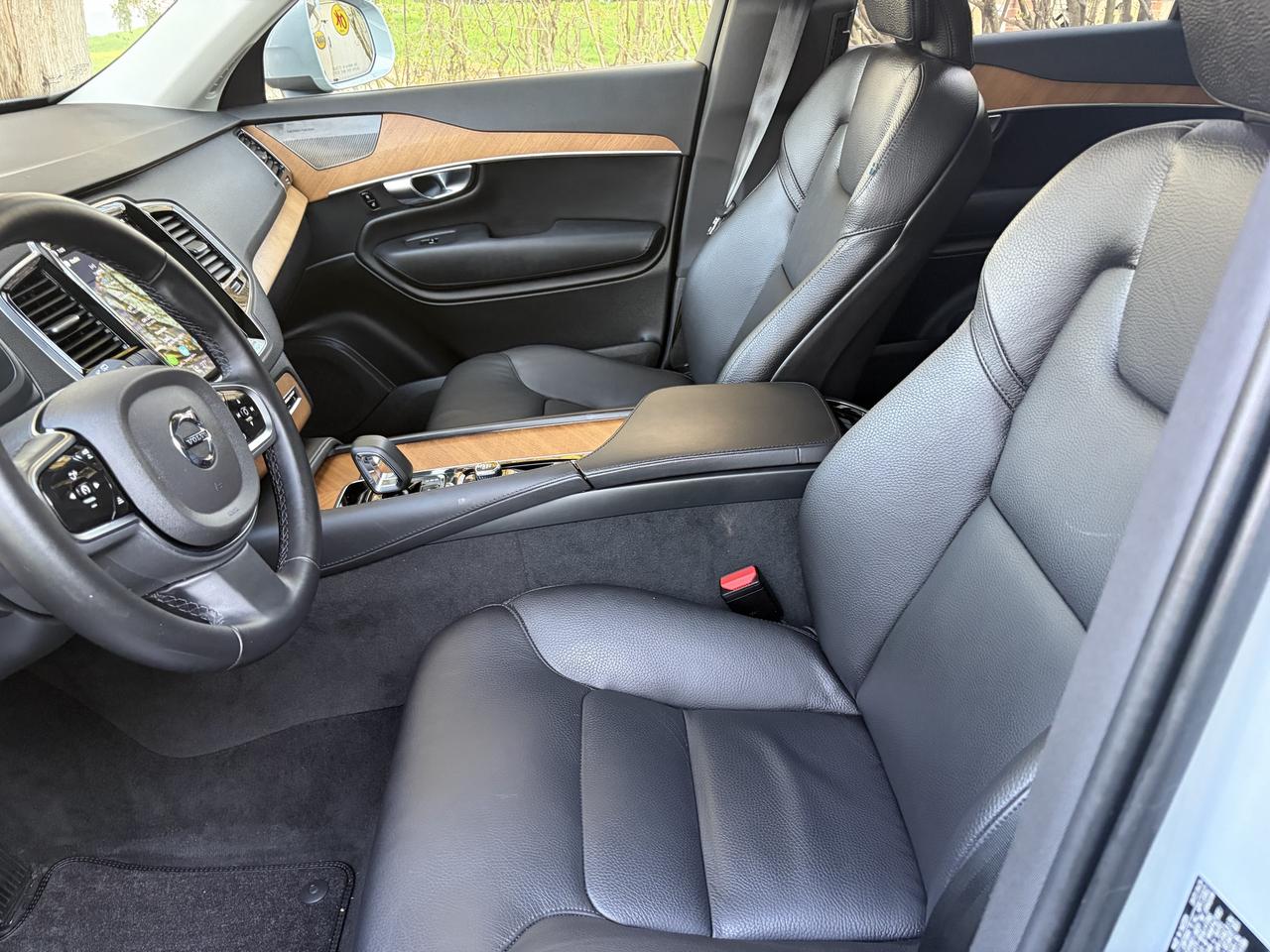 2024 Volvo XC90 Plus Bright Theme Photo
