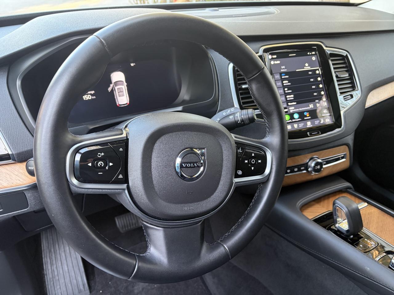 2024 Volvo XC90 Plus Bright Theme Photo