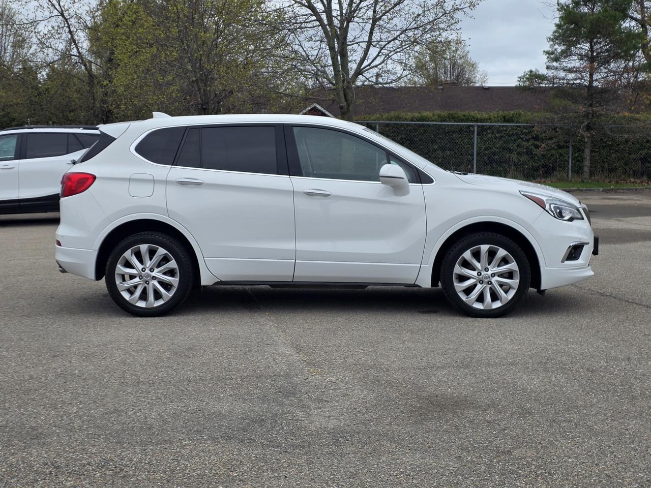 2018 Buick Envision Premium AWD Photo3