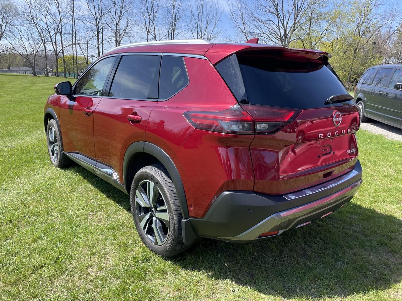 2023 Nissan Rogue SL AWD *Low Km’s Photo