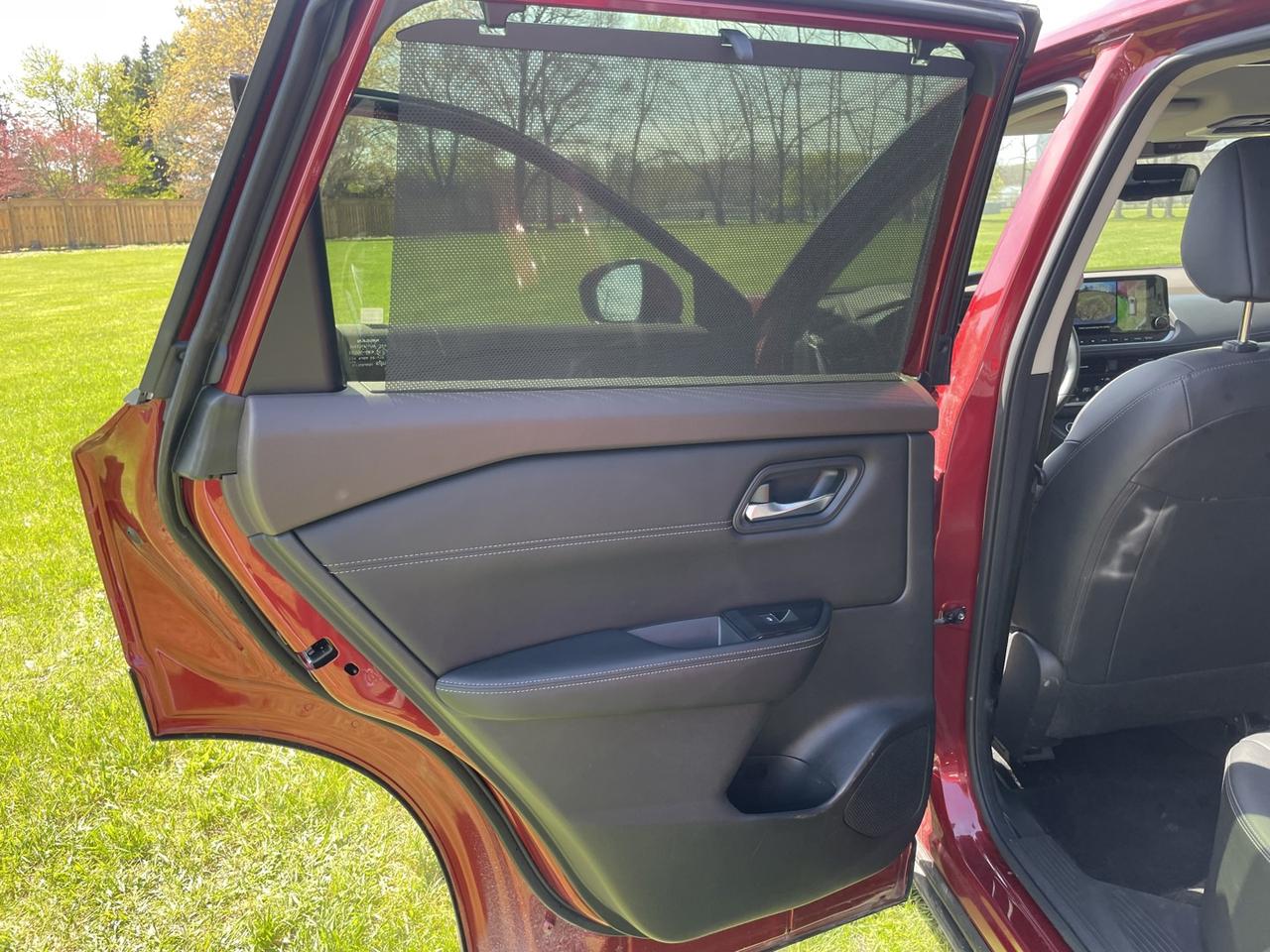 2023 Nissan Rogue SL AWD *Low Km’s Photo