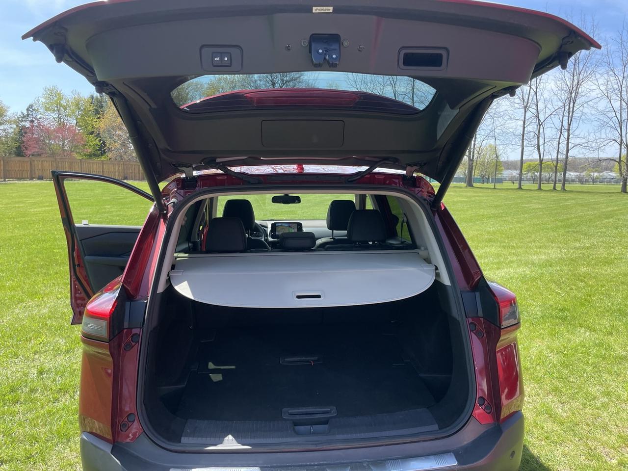2023 Nissan Rogue SL AWD *Low Km’s Photo