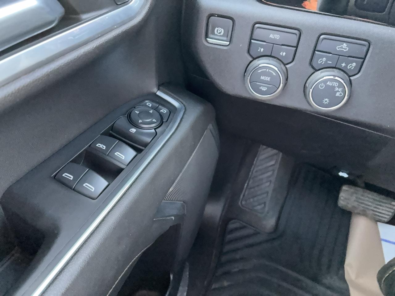 1777936386