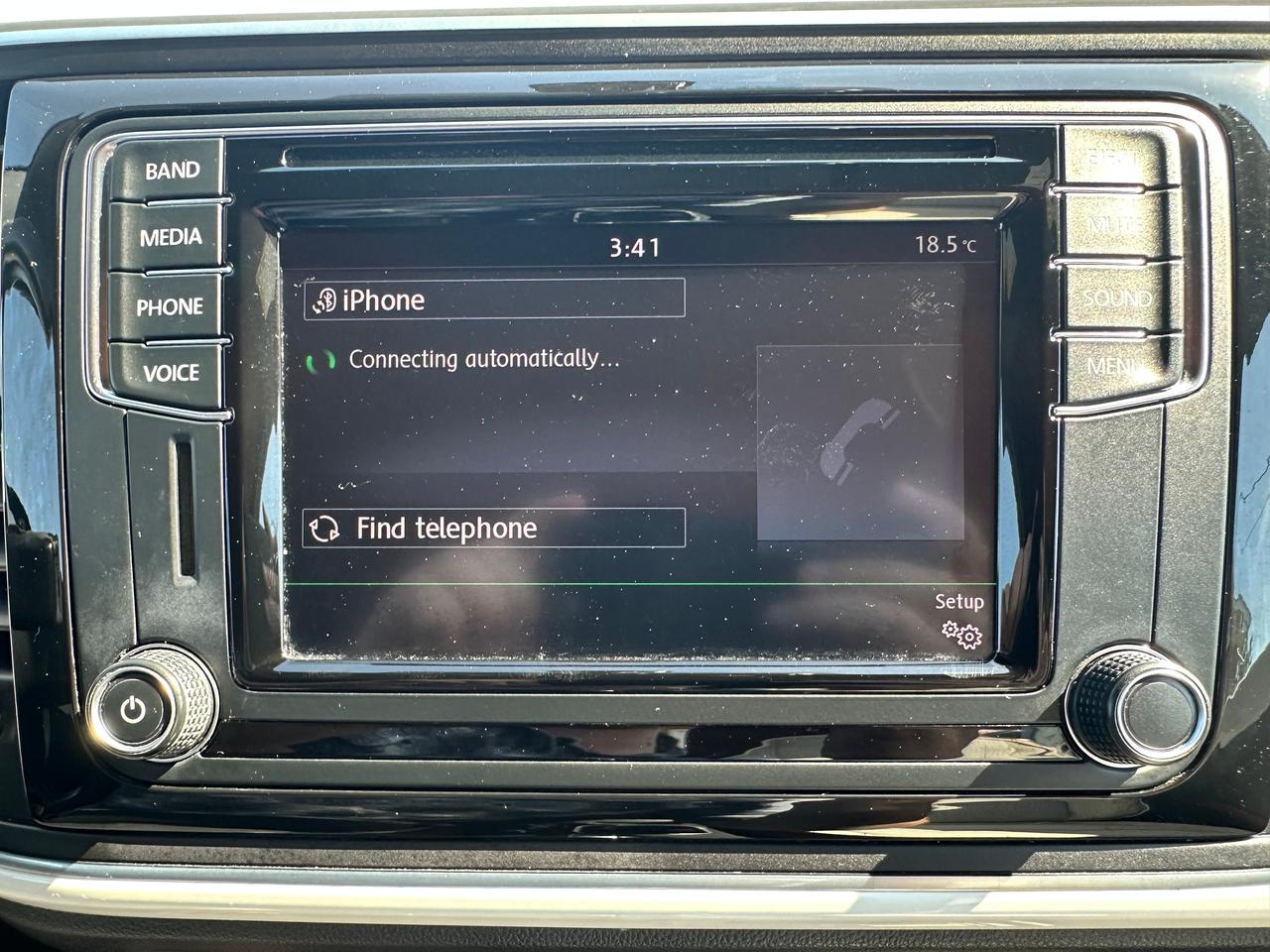 2017 Volkswagen Beetle Classic Convertible FM/XM Bluetooth BackupCam A/C Photo