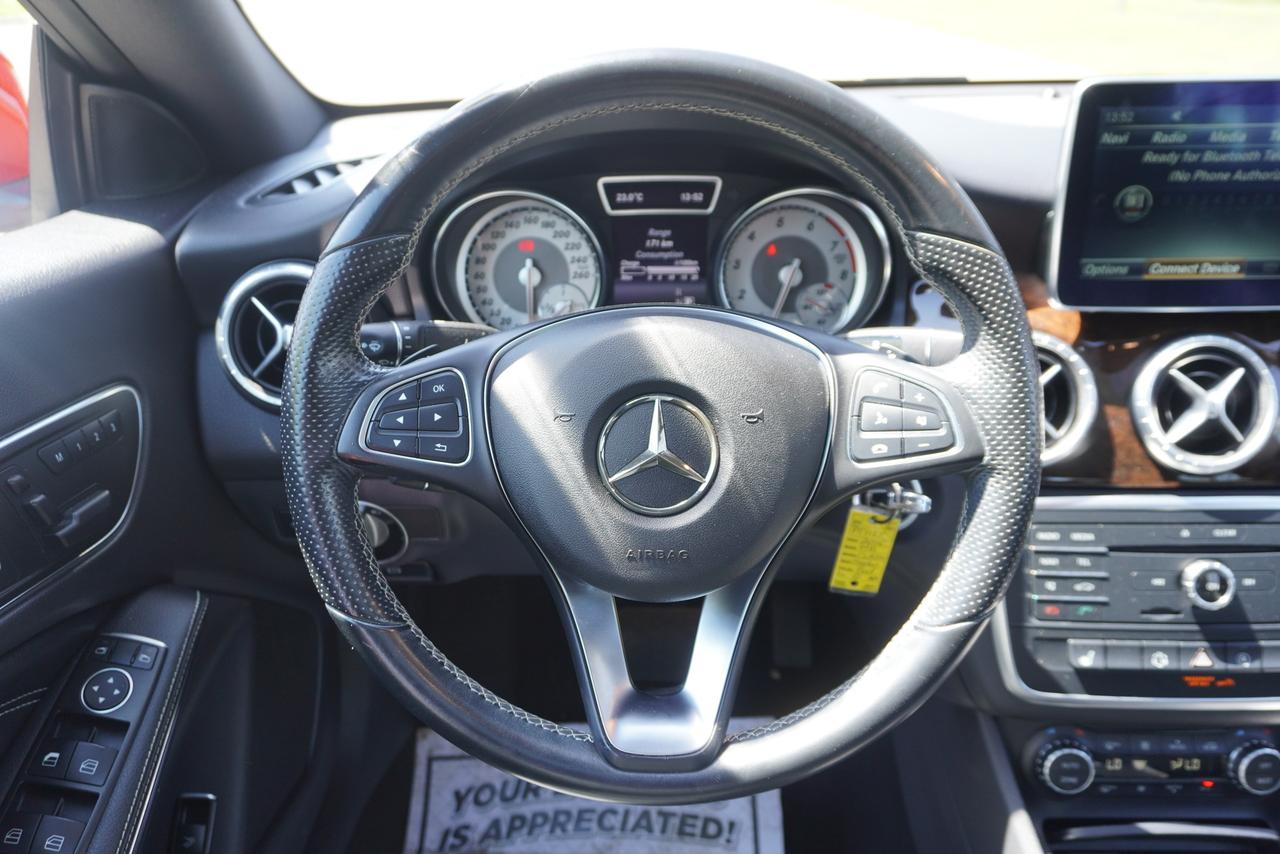 2015 Mercedes-Benz CLA-Class 1 OWNER /NO ACCIDENTS /AMG /4MATIC / LOADED LOCAL Photo