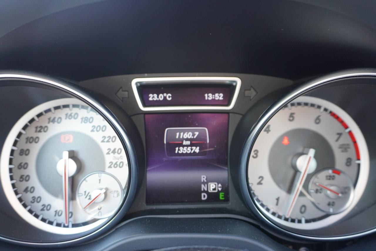 2015 Mercedes-Benz CLA-Class 1 OWNER /NO ACCIDENTS /AMG /4MATIC / LOADED LOCAL Photo