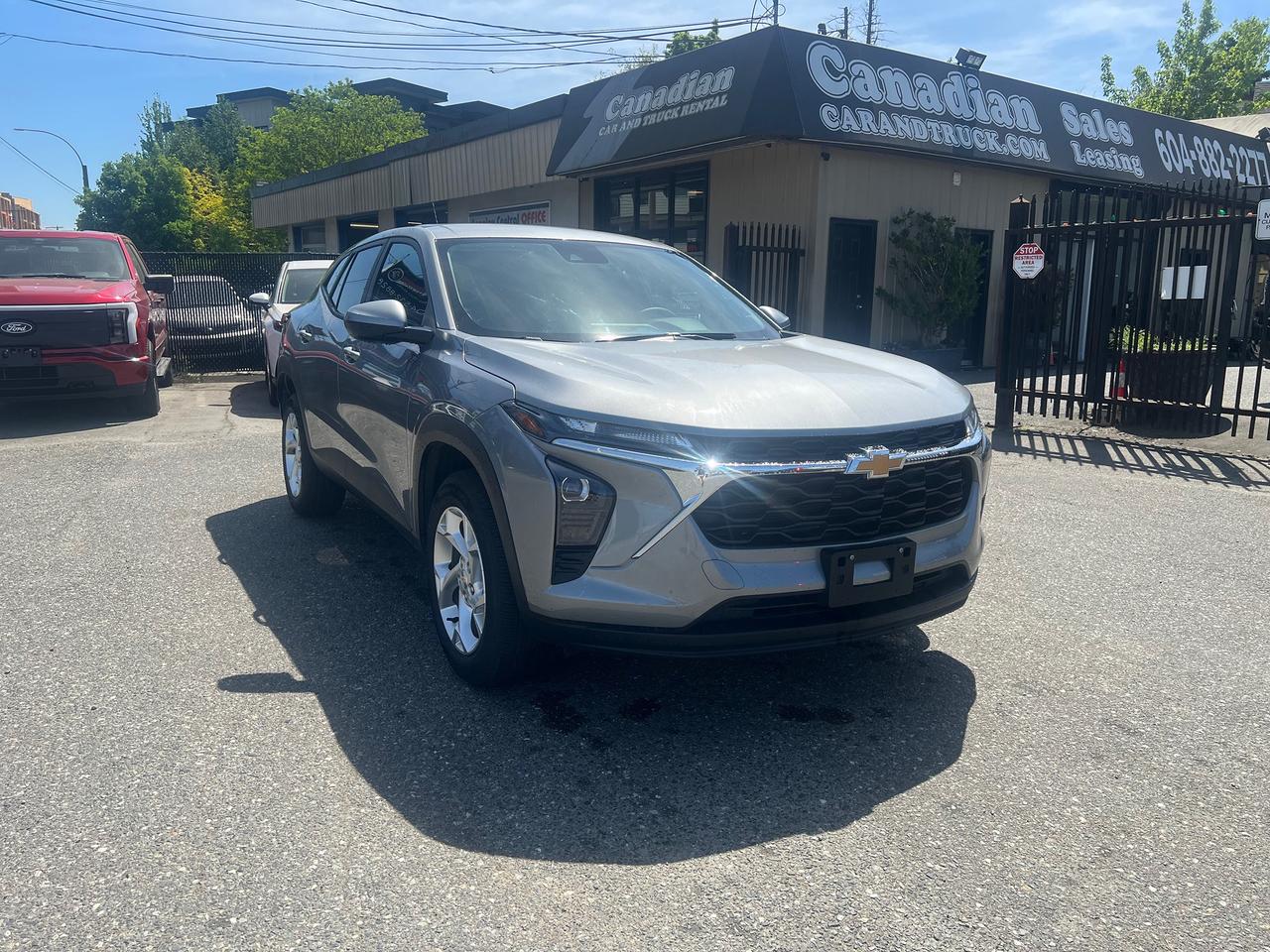 2025 Chevrolet Trax LS