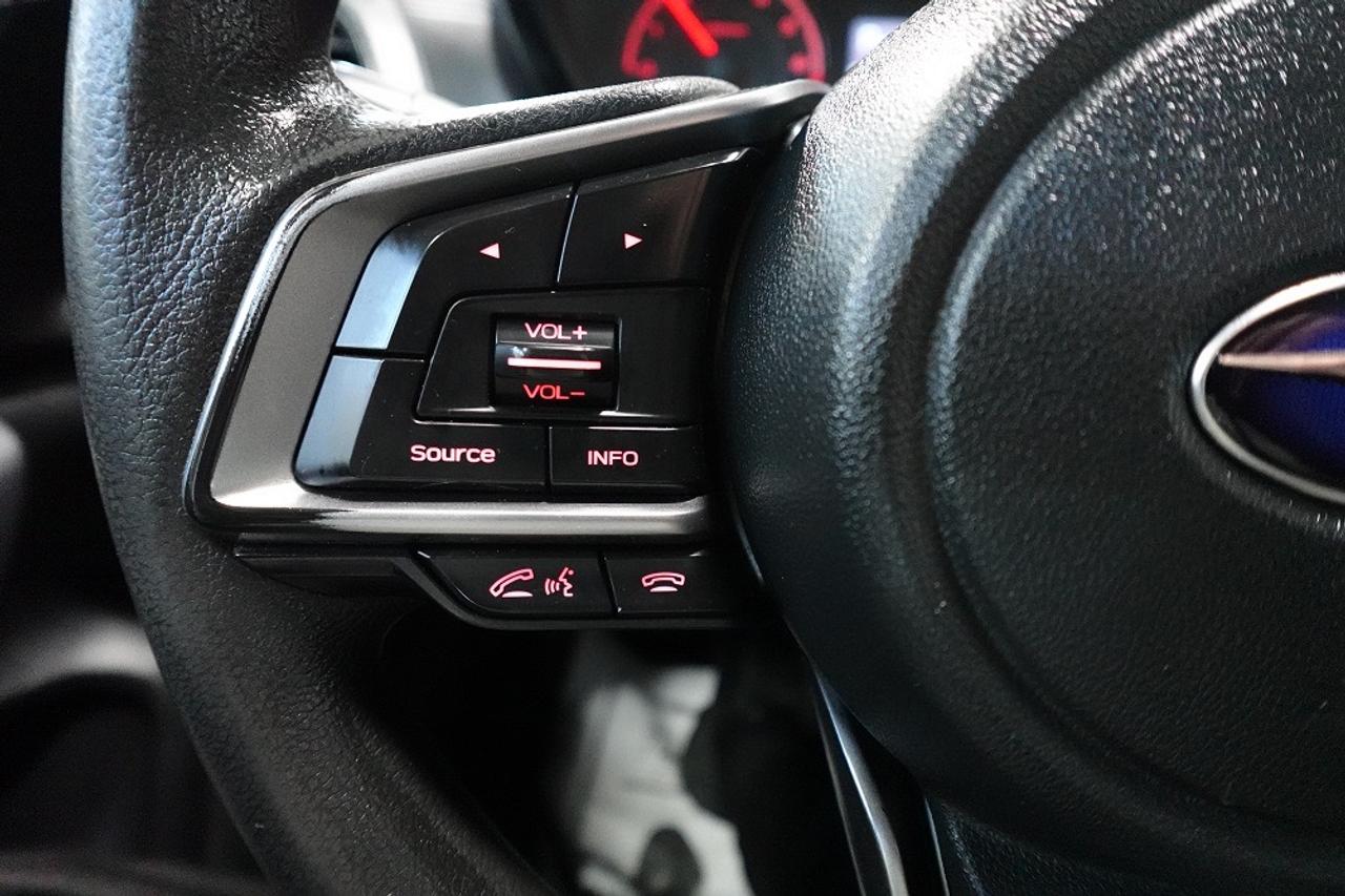 2018 Subaru Impreza CONVENIENCE.ONE OWNER.NO ACCIDENT ,HB Photo