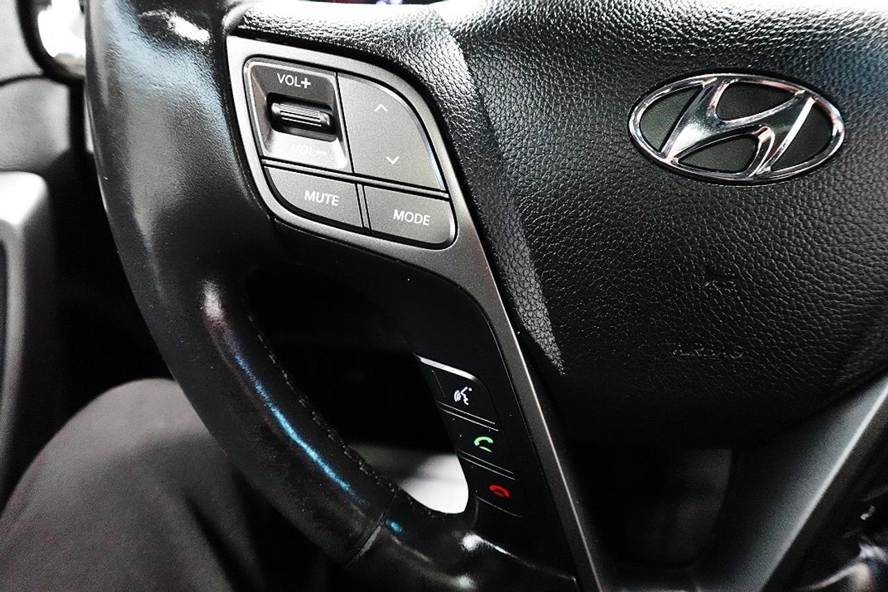 2014 Hyundai Santa Fe Sport LUXURY,PANO ROOF,NO ACCIDENT,ONE OWNER,AWD Photo
