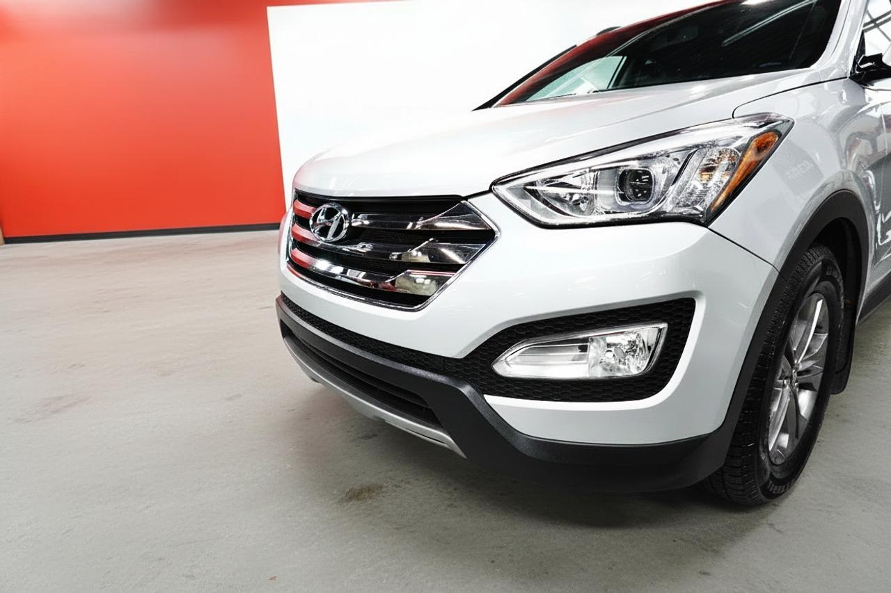 2014 Hyundai Santa Fe Sport LUXURY,PANO ROOF,NO ACCIDENT,ONE OWNER,AWD Photo