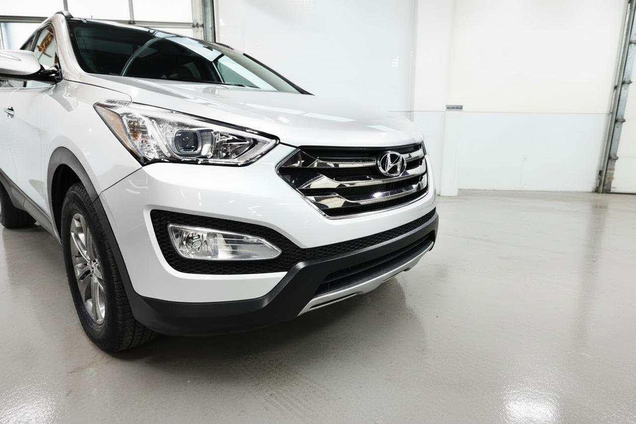 2014 Hyundai Santa Fe Sport LUXURY,PANO ROOF,NO ACCIDENT,ONE OWNER,AWD Photo