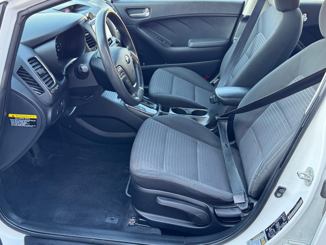 2018 Kia Forte LX+ONE OWNER+CLEAN CARFAX+APPLEPLAY Photo
