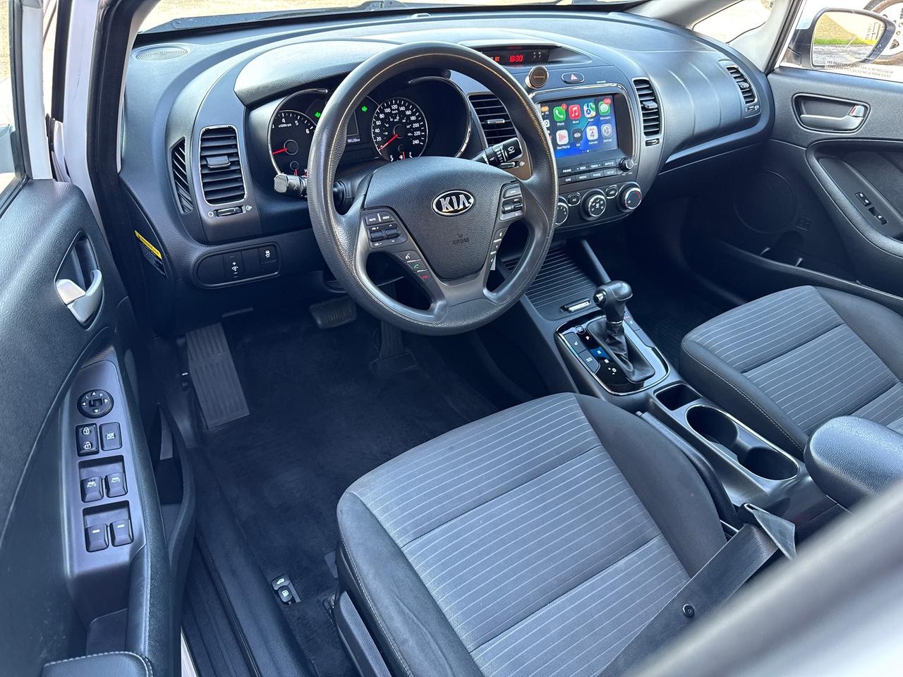 2018 Kia Forte LX+ONE OWNER+CLEAN CARFAX+APPLEPLAY Photo