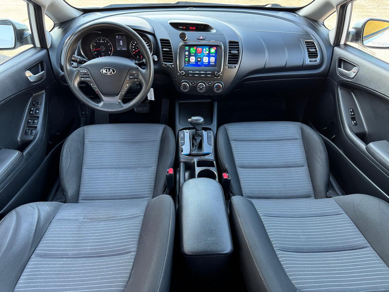 2018 Kia Forte LX+ONE OWNER+CLEAN CARFAX+APPLEPLAY Photo