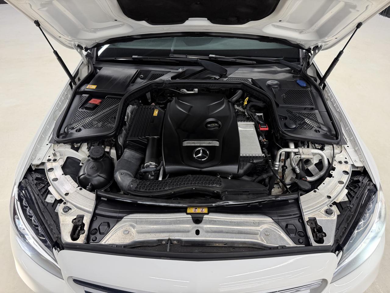 2015 Mercedes-Benz C-Class AMG PKG|BACKUP|FCW|BSM|PANO| Photo
