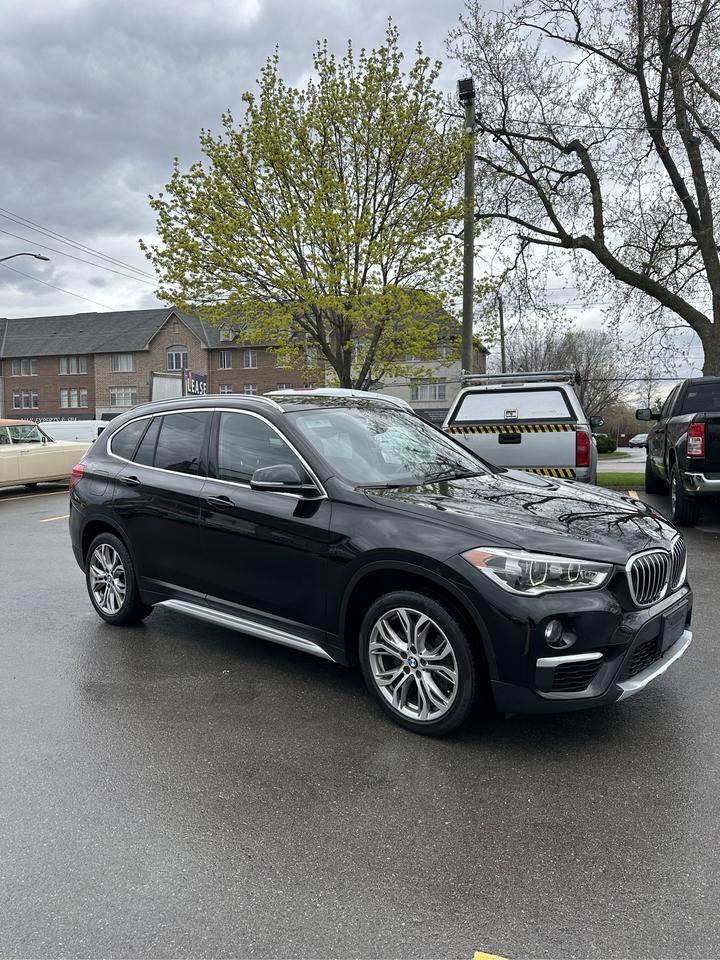 2018 BMW X1 xDrive28i Photo