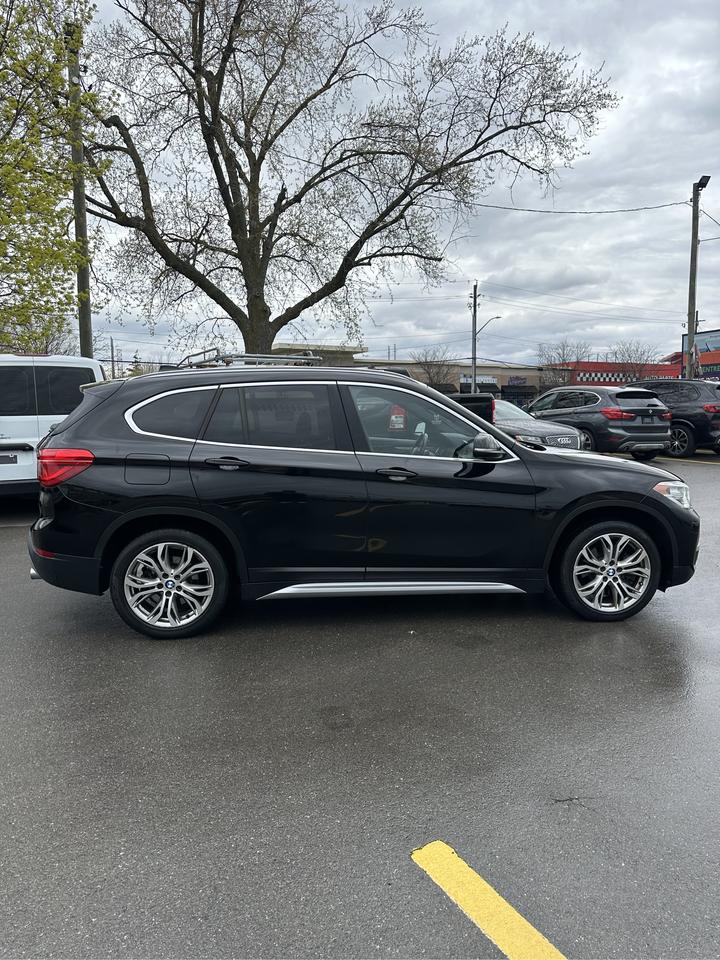 2018 BMW X1 xDrive28i - Photo #7