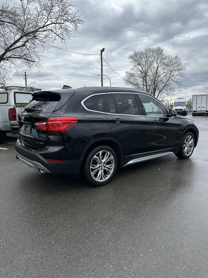 2018 BMW X1 xDrive28i - Photo #6
