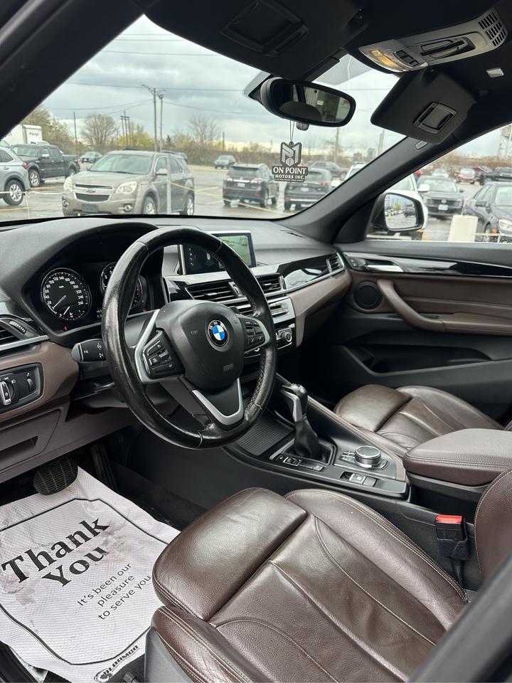 2018 BMW X1 xDrive28i Photo