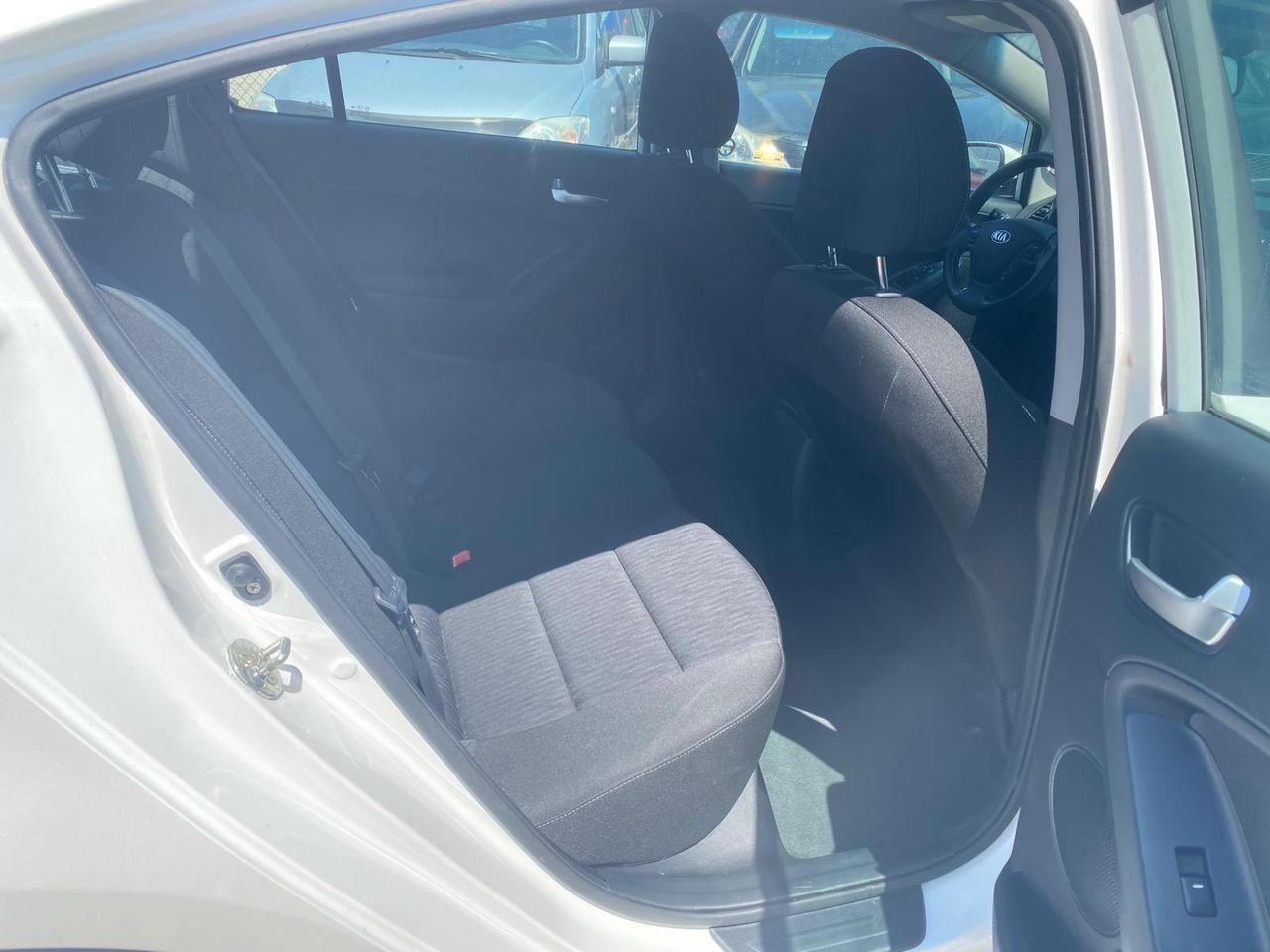 2015 Kia Forte LX, COMES CERTIFIED WITH 3 YRS WARRANTY INCLUDED Photo