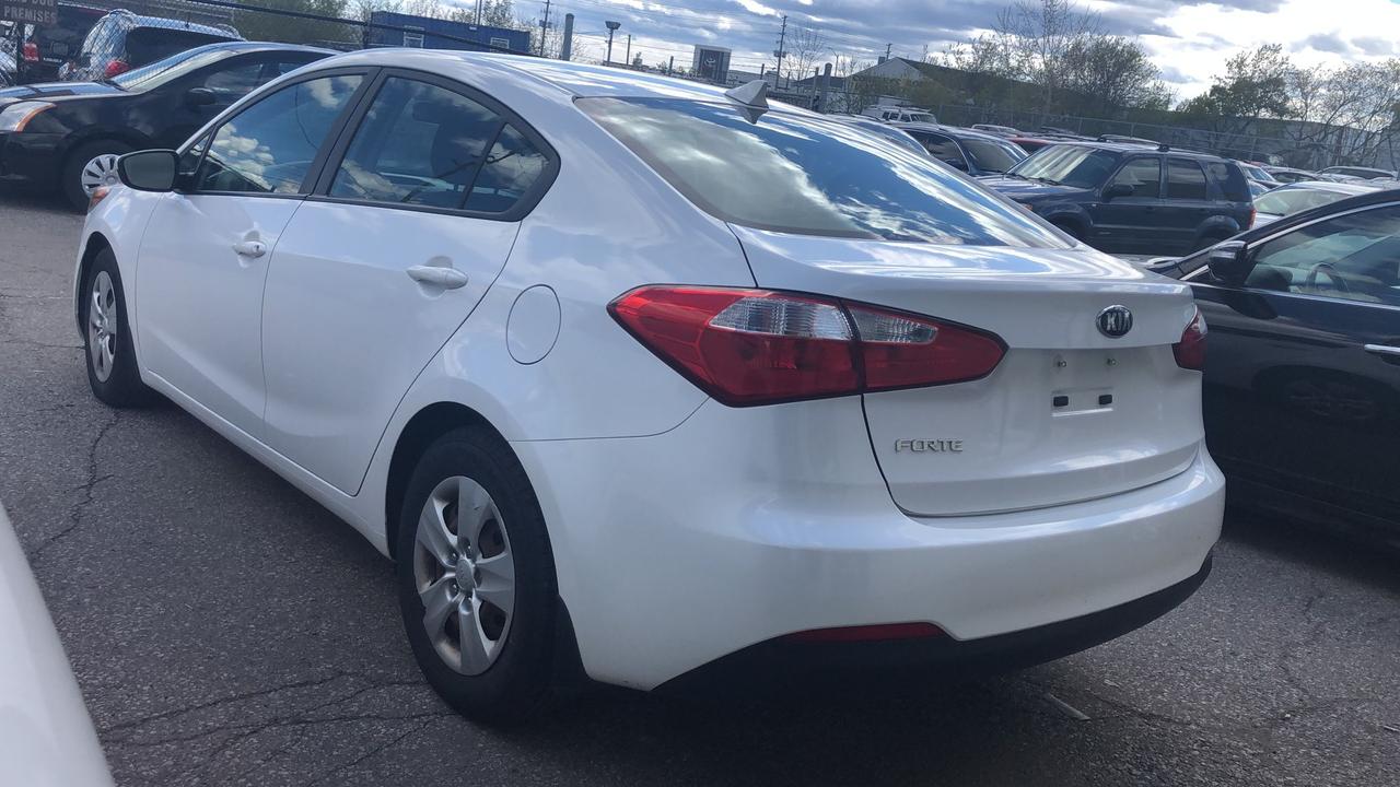 2015 Kia Forte LX, AS-IS Photo