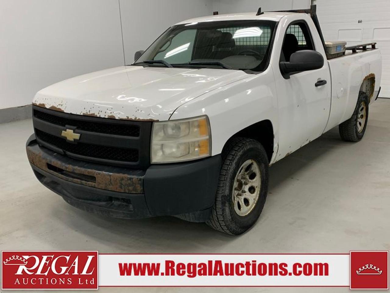 OFFERS WILL NOT BE ACCEPTED BY EMAIL OR PHONE - THIS VEHICLE WILL GO ON LIVE ONLINE AUCTION on Saturday May 9.<br> SALE STARTS AT 11:00 AM.<br><br>VEHICLE DESCRIPTION <br/>Stock #: 33499 <br/>Lot #: 216FL <br/>Reserve Price: Not Set <br/>CarProof Report: Available at www.RegalAuctions.com <br/><br/>IMPORTANT DECLARATION <br/>Fleet Vehicle: This vehicle is a commercially owned work vehicle. <br/>Hail Damage: Hail Damage. <br/>Active Status: This vehicles title is listed as Active Status. <br/> Live Online Bidding: This vehicle will be available for bidding over the internet, visit www.RegalAuctions.com to register. <br/> <br/>The simple solution to selling your car or truck. Bring your clean vehicle in with your Drivers License and current Registration and well put it on the auction block at our next sale.<br/><br/>www.RegalAuctions.com