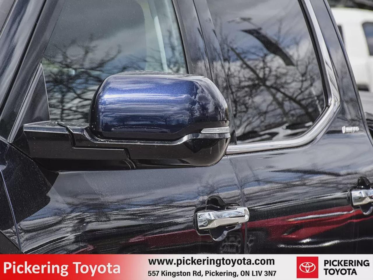 2023 Toyota Tundra Crewmax Limited Long Box Photo