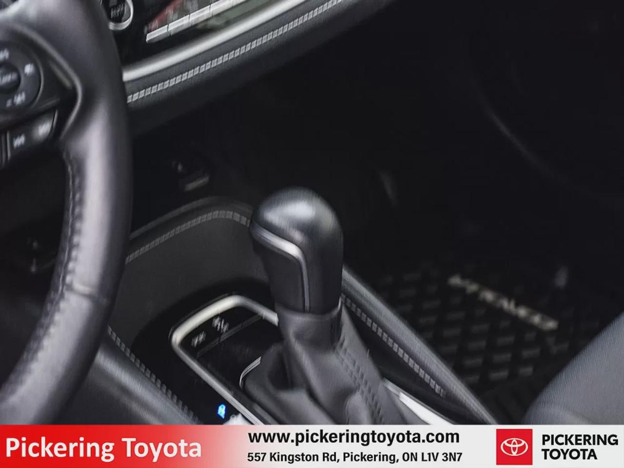2021 Toyota Corolla Hatchback SE Photo