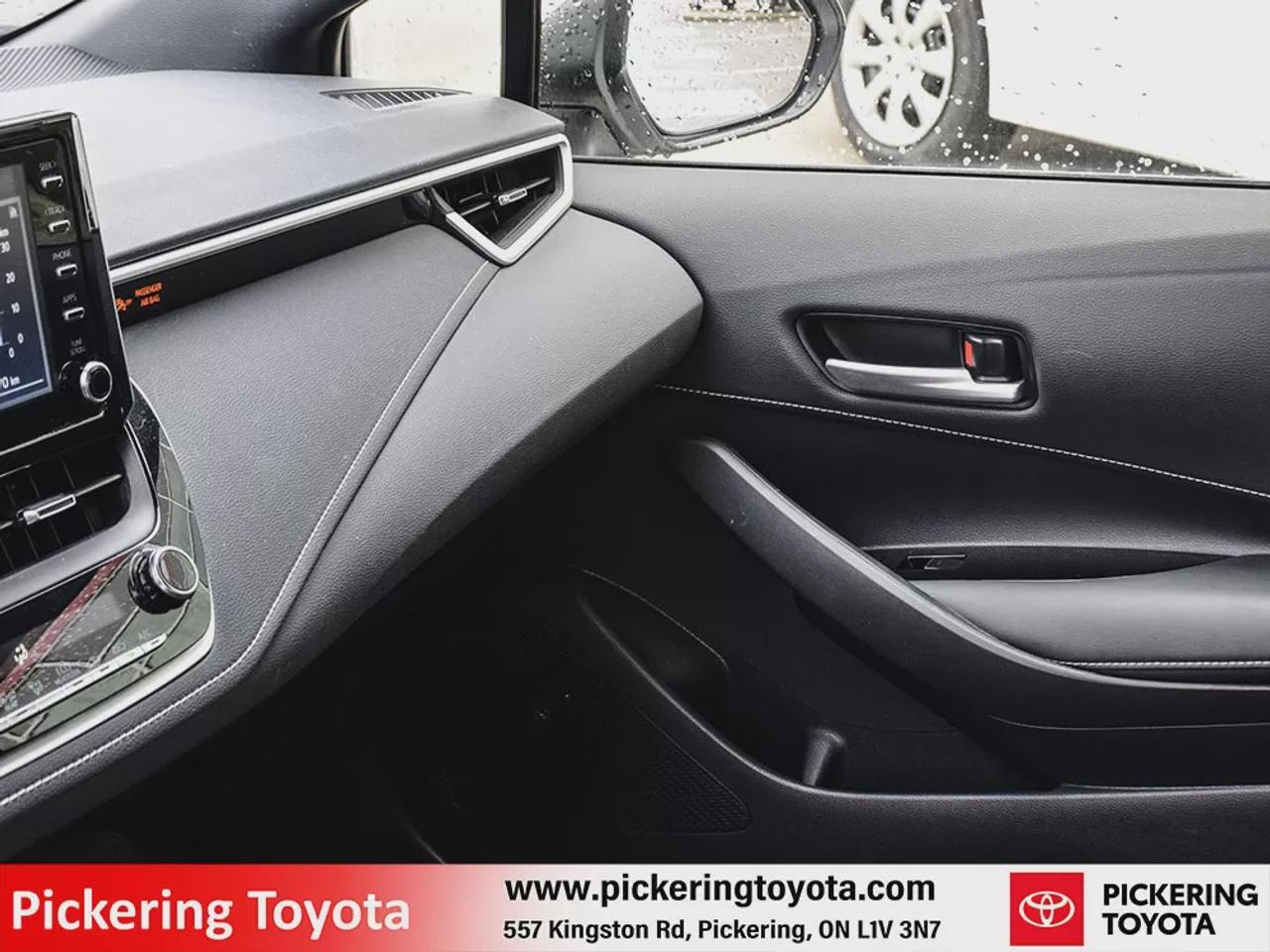2021 Toyota Corolla Hatchback SE Photo