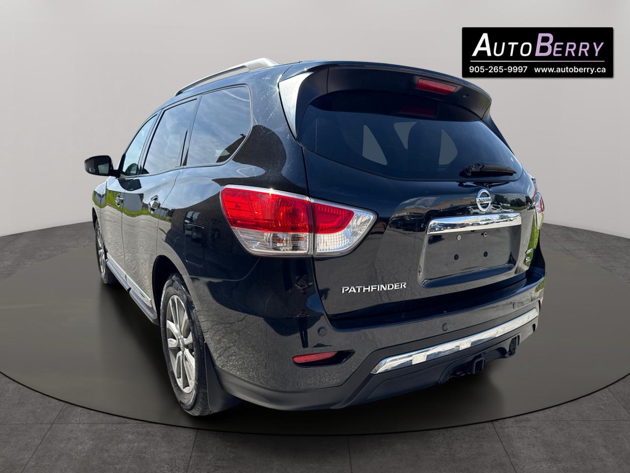 2014 Nissan Pathfinder 4WD 4DR SL Photo