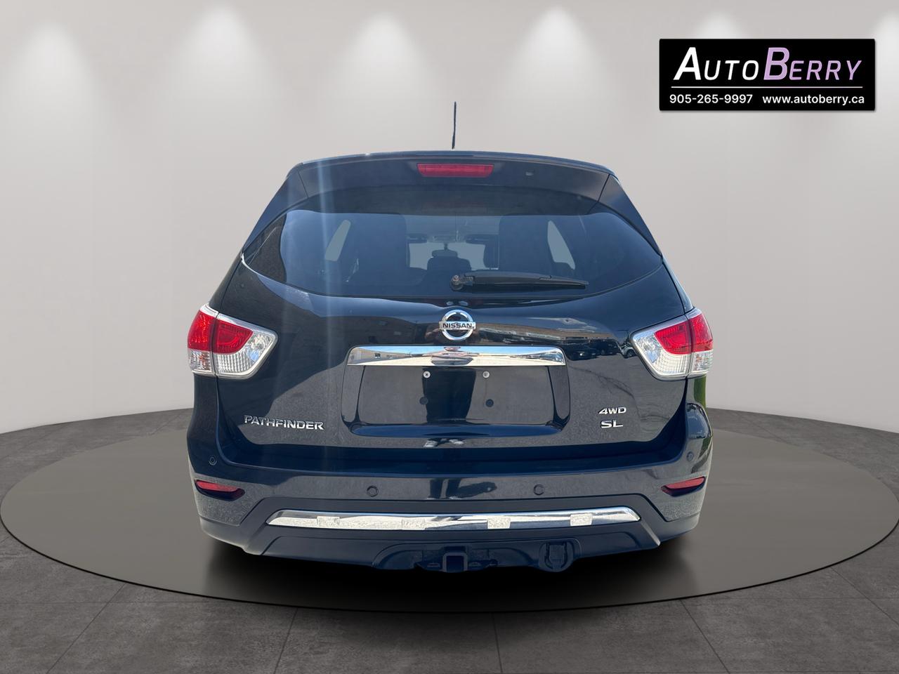 2014 Nissan Pathfinder 4WD 4DR SL Photo