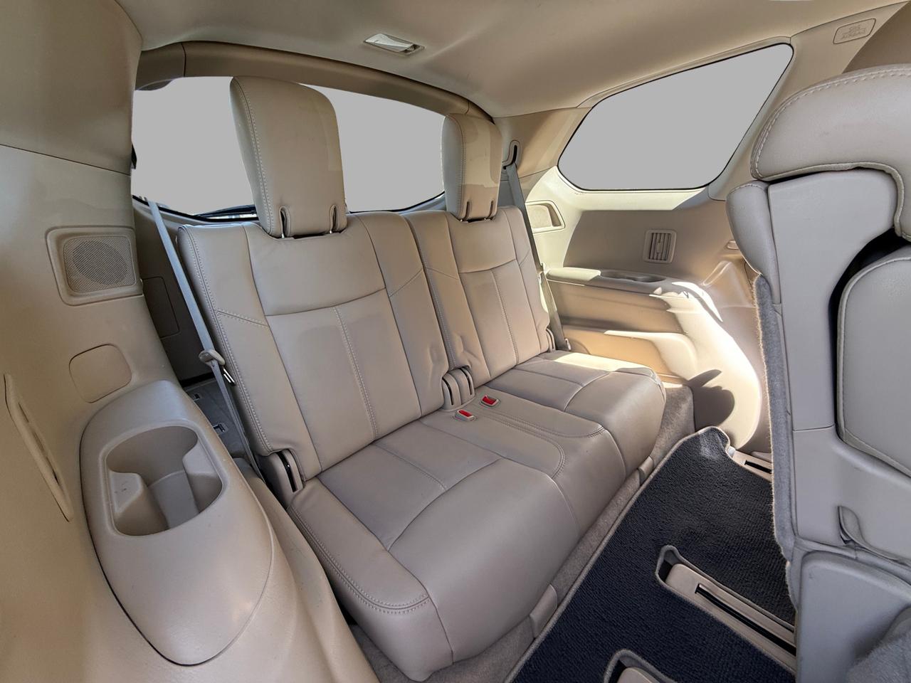 2014 Nissan Pathfinder 4WD 4DR SL Photo